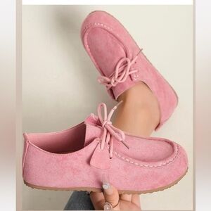 Pink Suede Moccasin Shoes • Women's
Casual Comfort Loafers Size 40 (9 in US)